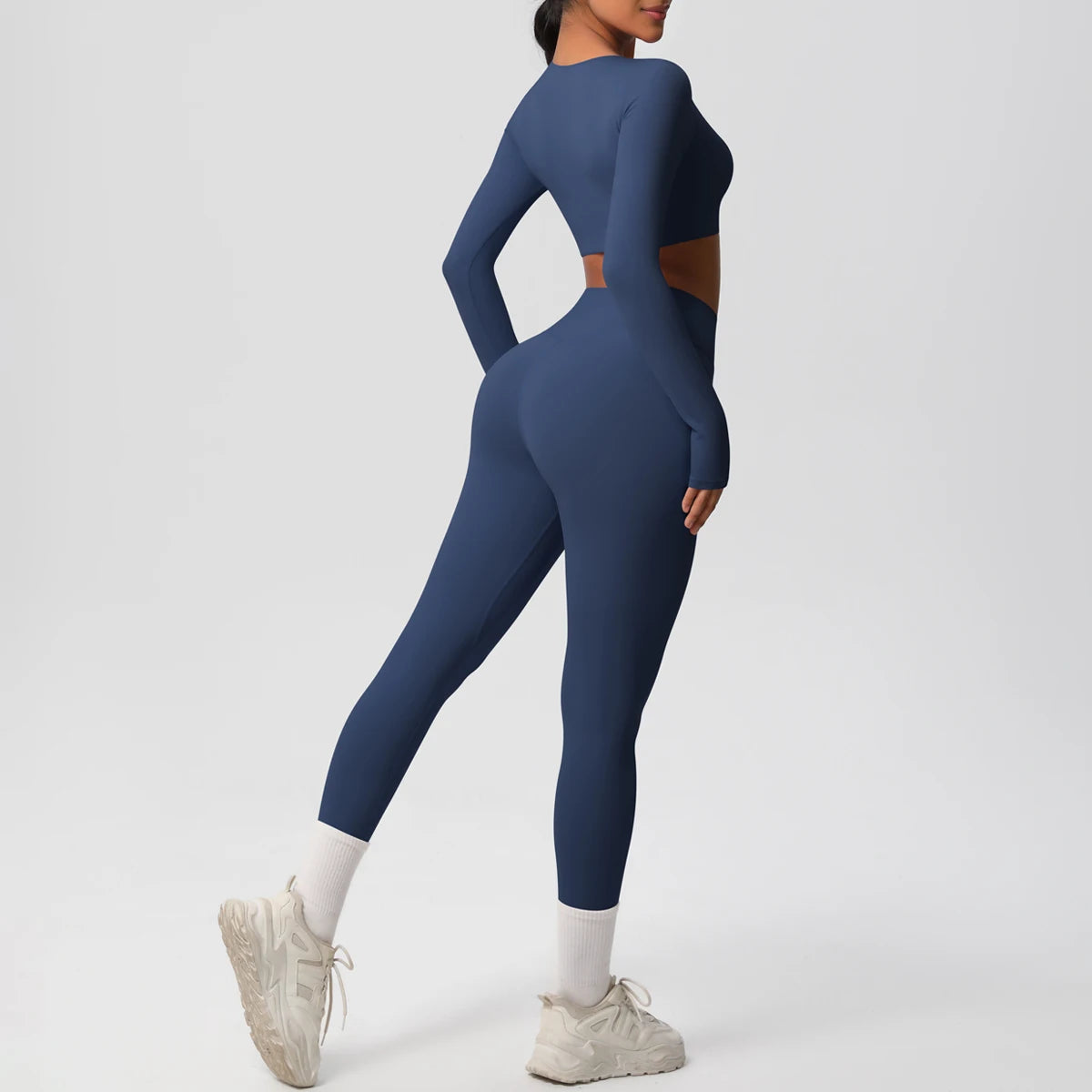 Long-Sleeve Padded Yoga Set