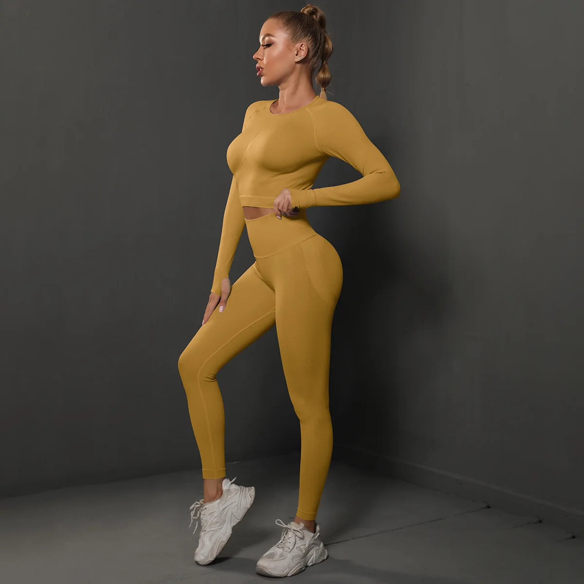 Seamless Long-Sleeve Yoga Set
