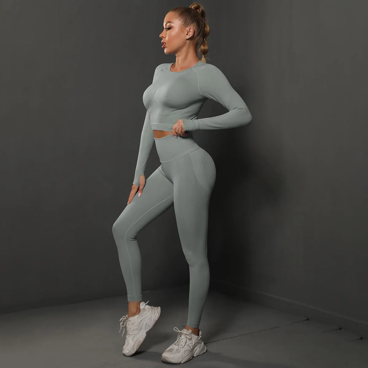 Seamless Long-Sleeve Yoga Set