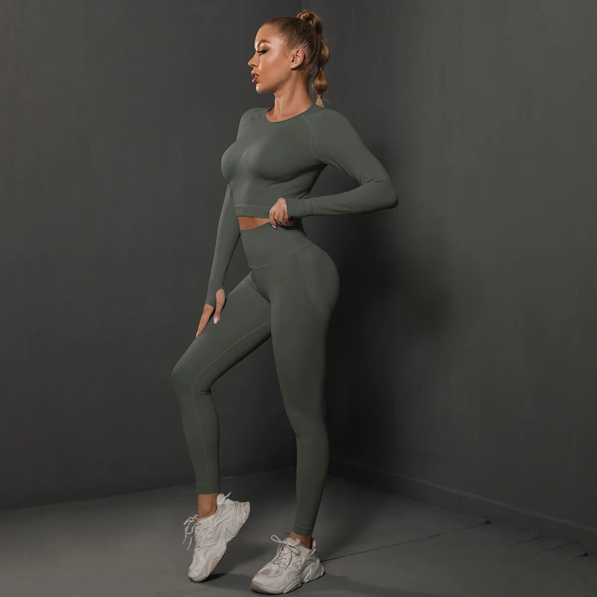 Seamless Long-Sleeve Yoga Set
